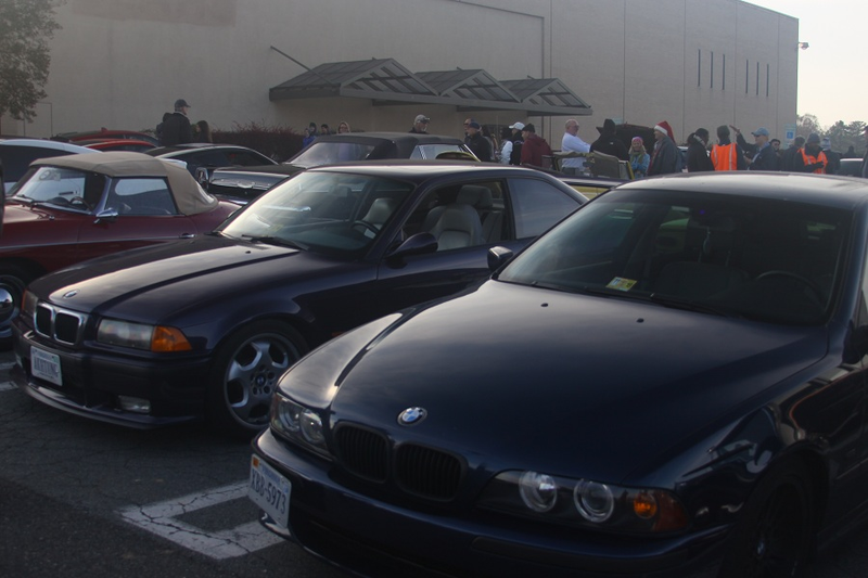 There were many M cars, but this E36 M3 was the only one that had even a remotely decent photo turn out.